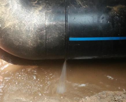 嘉荫楼顶渗水维修公司为大家分享下嘉荫卫生间漏水维修修补技术!